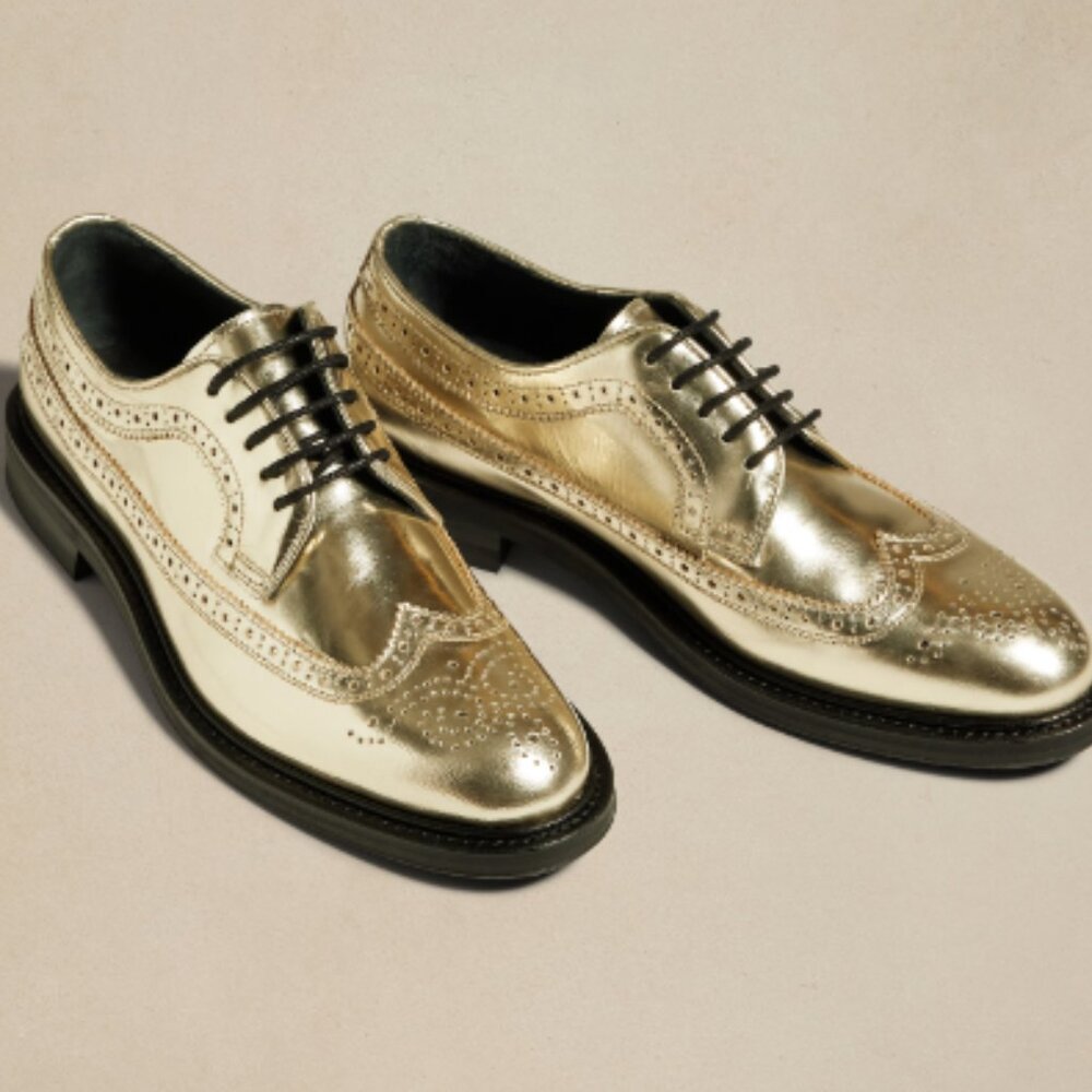 NIB Banana Republic gold leather oxfords,  size 8, made in Portugal - Picture 2 of 16